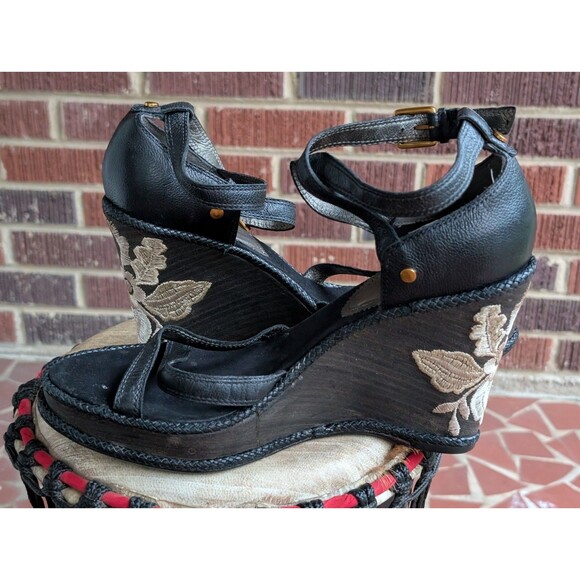 J VINCENT Wedge Leather Sandals -Floral Embroidered-Black- Size 10M - Picture 6 of 12